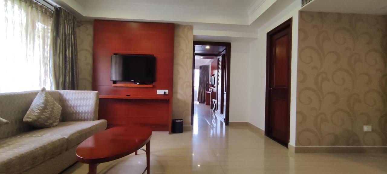 Lake Palace Trivandrum Vettutura Eksteriør billede