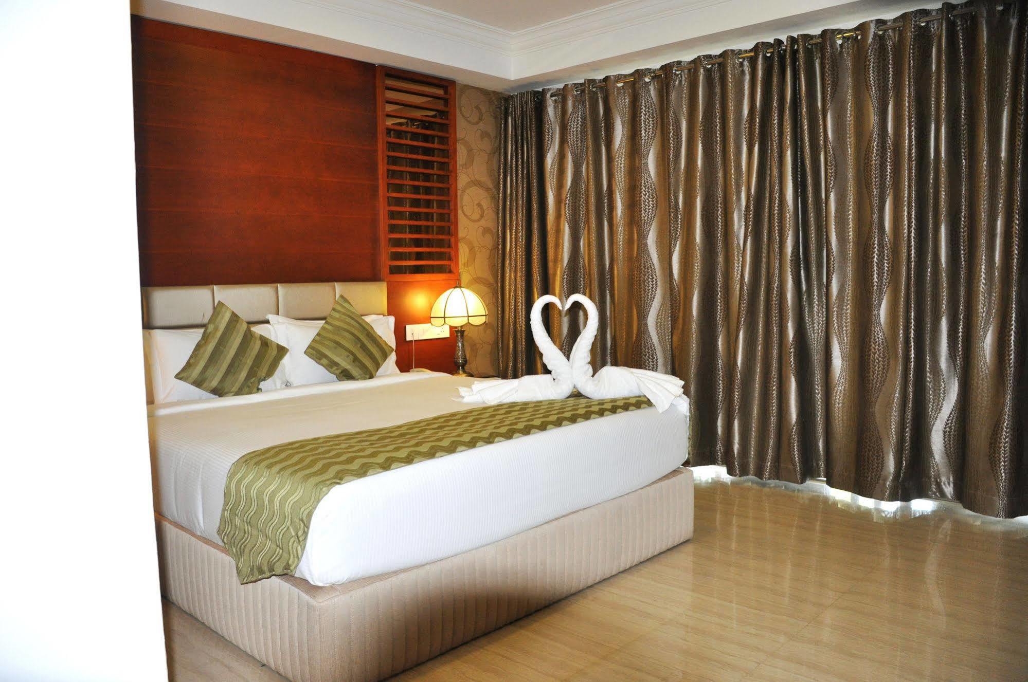 Lake Palace Trivandrum Vettutura Eksteriør billede