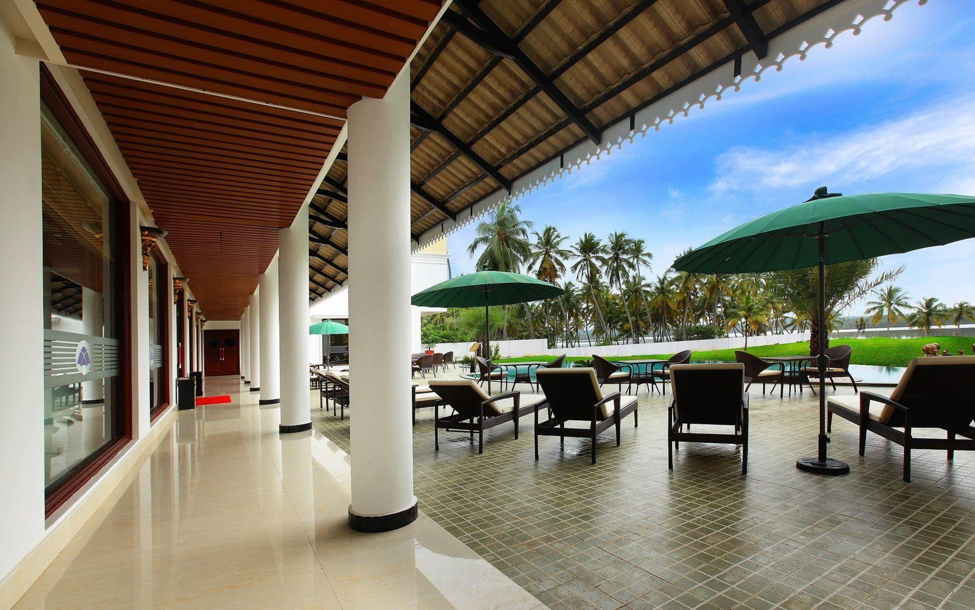 Lake Palace Trivandrum Vettutura Eksteriør billede